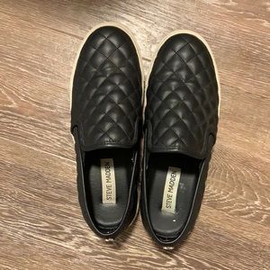 Steve Madden Slip-on Sneakers